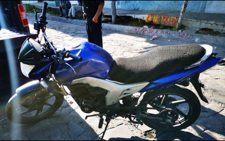 Tras solicitar el reporte del estatus de la motocicleta, el Centro de Control, Comando, Comunicaciones y Cómputo Municipal (C5), informó que contaba con reporte de robo. CORTESÍA