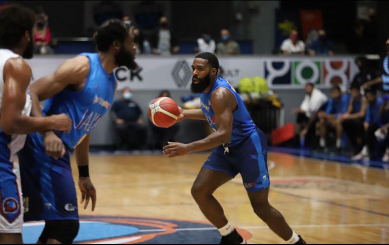 Jared Wilson-Frame (FOTO) y Blake Javion armaron una dupla aplastante y fueron los responsables de comandar la victoria de Astros.  TWITTER/@AstrosJalisco