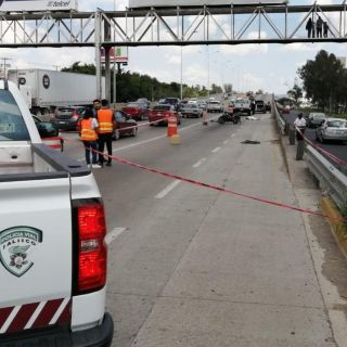 Muere peatón atropellado por motociclista en Periférico