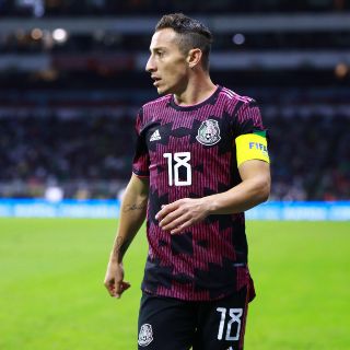 Betis ya busca reemplazo de Andrés Guardado: Medios españoles