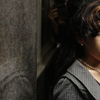 Subastan ropa y objetos de Amy Winehouse, a 10 años de su muerte