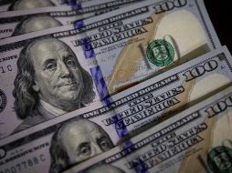 En operaciones al mayoreo, el tipo de cambio finalizó en 20.87 pesos por dólar y significa el cierre más débil del peso desde el pasado 24 de marzo. EFE/ARCHIVO