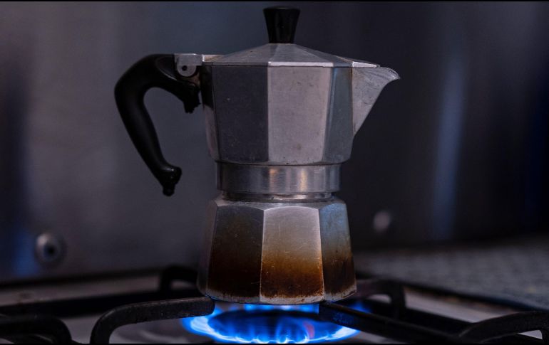 El cilindro de 20 kilogramos tendría un precio de 521 pesos a nivel nacional, en promedio. AFP/N. Halle´n