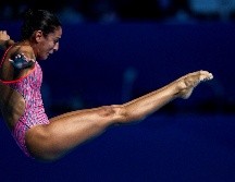 Paola Espinosa dice que por ahora se mantiene sin regresar a los entrenamientos y ponderó los beneficios de darle un descanso a su cuerpo en los últimos meses. EFE / ARCHIVO