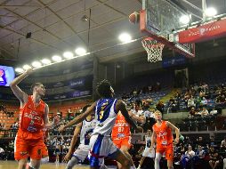 Con esta derrota de la Jornada 15, Astros alargó su racha sin ganar una serie como local en esta temporada de la Liga Nacional de Baloncesto Profesional (LNBP). TWITTER/@AstrosJalisco