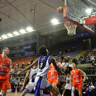 Astros de Jalisco se cae ante Soles