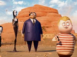 “Los Locos Addams 2”. La familia se tomó un retrato previo a embarcarse en su nueva aventura. Cortesía/ Universal Pictures