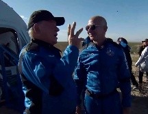 El actor canadiense William Shatner hizo historia al convertirse en la persona de mayor edad en llegar al espacio. EFE / BLUE ORIGIN