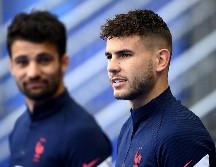 El exjugador del Atlético de Madrid ya había sido condenado en febrero de 2017, junto a su pareja, a 31 días de trabajo comunitario y a mantenerse alejados y sin comunicación durante seis meses por un caso de violencia conyugal mutua. AFP/F. FIFE