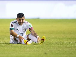 PELIGRO. Las luces de alarma se encenderán de nueva cuenta en Chivas, pues a falta de un diagnóstico médico, existe la posibilidad de que el Guadalajara pierda de nuevo a su jugador más habilidoso. IMAGO7