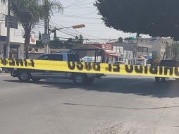 Detallan que el conductor al dar la vuelta, por las dimensiones del volteo, no observó que la mujer estaba cruzando la calle y la atropelló. ESPECIAL