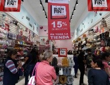 Instan a priorizar las compras por Internet ante el COVID-19. SUN/ARCHIVO