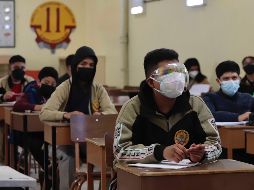 De acuerdo con el último reporte de casos de COVID-19 en la Ciudad de México, hay 960 mil 463 confirmados acumulados, 7 mil 766 confirmados activos estimados y 51 mil 702 defunciones. SUN / EELG