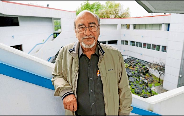 Alfredo López Austin fue distinguido con variados premios a lo largo de su carrera. SUN / ARCHIVO