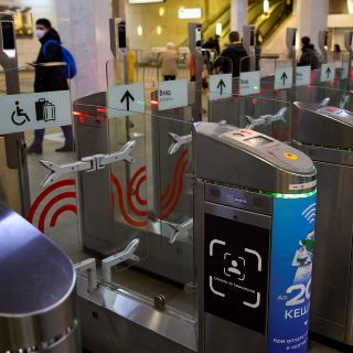 Moscú incluye el pago por reconocimiento facial en el metro