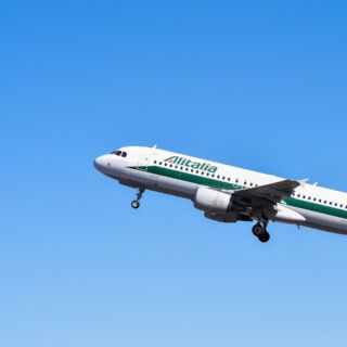 Alitalia: La aerolínea apaga sus motores luego de 74 años