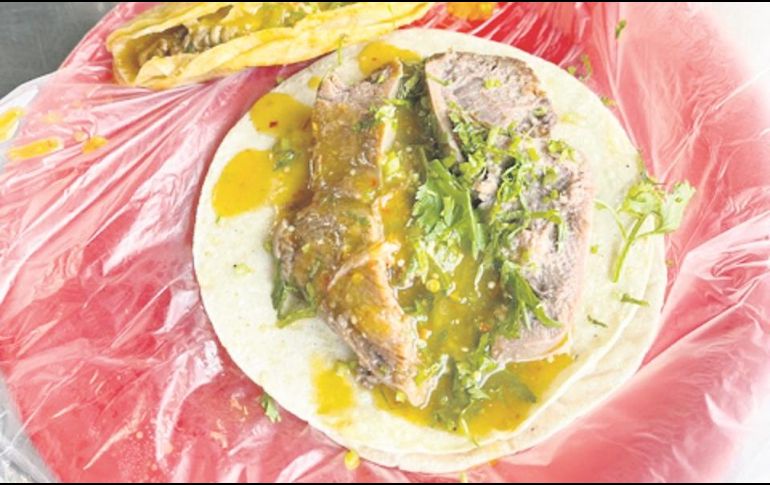 Tacos de lengua. ESPECIAL
