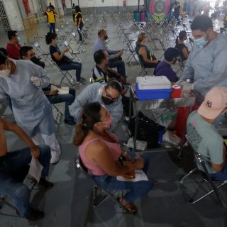 Jalisco recibe más de 33 mil vacunas contra el COVID-19; serán para menores