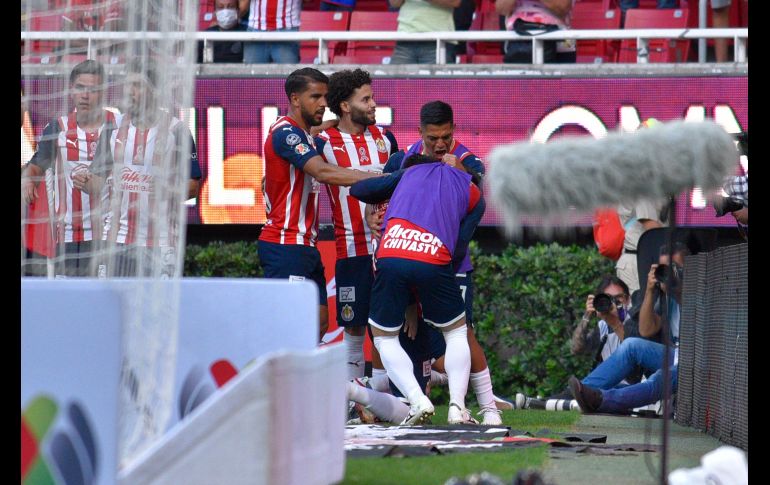 FINIQUITÓ. Ronaldo Cisneros selló el triunfo en un contragolpe. IMAGO7