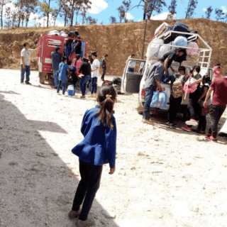 Jornaleras: trabajar el campo para mantener a la familia