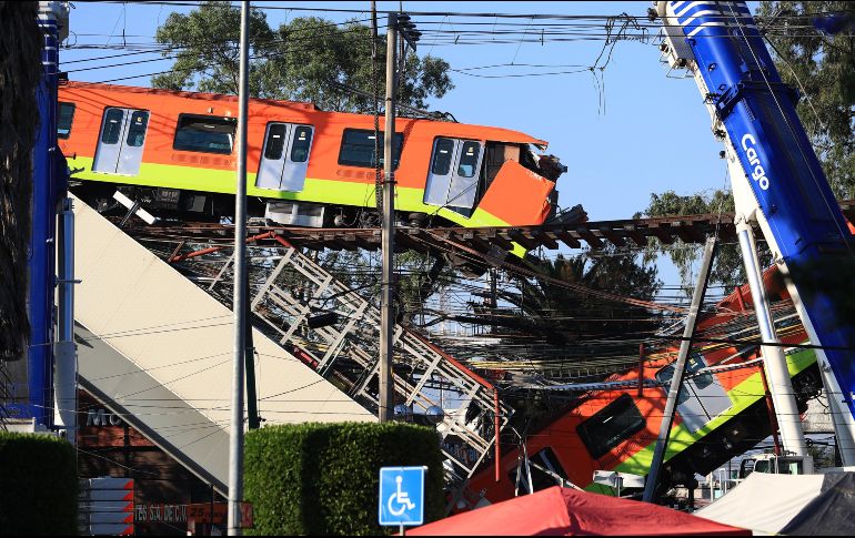 El accidente ocurrió el pasado mayo en la estación Olivos, donde se desplomaron algunos vagones del metro de la CDMX y murieron 26 personas. EFE / ARCHIVO