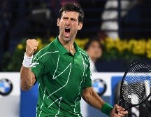 Novak Djokovic, número uno del mundo, ha expresado públicamente su oposición a las vacunas y se ha negado a decir si está vacunado contra el coronavirus. AFP / ARCHIVO
