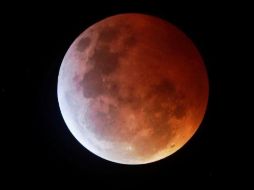 La luna de sangre se podrá ver durante la noche del miércoles 20 de octubre. ARCHIVO