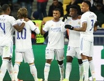 El doblete del brasileño Vinicius Jr. (51, 56), el de su compatriota Rodrygo (65), y el quinto de Karim Benzema, dejan al conjunto blanco en segundo puesto del grupo con seis puntos. AFP/S. SUPINSKI