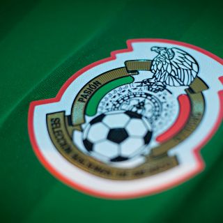 Selección Mexicana estrenaría escudo y cambiará de color su jersey