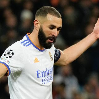 Benzema no asistirá a su juicio, confirma su abogado