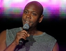 Chappelle argumenta que las comunidades LGBTQ han logrado avances en los últimos años que los negros no tienen tras décadas de lucha. AP / ARCHIVO