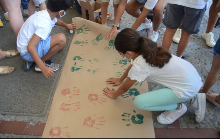 La información del padrón deberá ser confidencial en lo relativo a la protección de datos personales y sólo podrá ser público en lo que refiera al carácter estadístico. SUN/ARCHIVO
