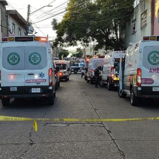 Asesinan a dos personas al interior de una barbería en Guadalajara