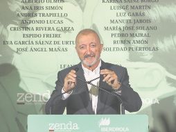 Arturo Pérez-Reverte. El escritor se mantiene activo y vigente, siempre apegado  a los temas con un arco histórico. ESPECIAL