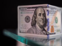 El peso mexicano amplió las ganancias frente al dólar ante la mayor expectativa de que el Banco de México siga subiendo su principal tasa de interés en los siguientes meses. EFE / ARCHIVO