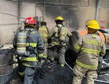 Al momento del percance no había personal laborando en la empresa, por lo que no se registraron personas lesionadas. CORTESÍA