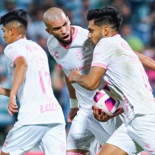 Santos rescata empate de último minuto ante Toluca