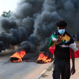 Ejército de Sudán toma control del país en golpe de Estado