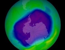 En 1985, el planeta enfrentaba una gran crisis ambiental con el hallazgo de un agujero en la capa de ozono, lo que motivó a líderes mundiales a impulsar una serie de acciones para prohibir los químicos CFC GETTY IMAGES