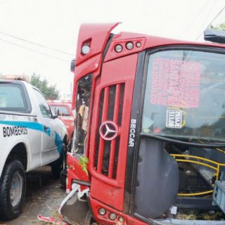 Pese a “camionazos”, dejan sin apoyo a víctimas de accidentes