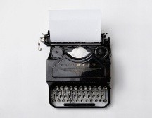 Que esa hoja en blanco despierte en ti la creatividad / Photo by Florian Klauer on Unsplash