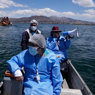 Fotogalería: Perú vacuna contra el coronavirus en el lago Titicaca