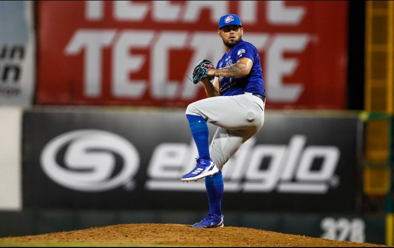 Roberto Osuna lanzó la última entrada y se anotó la victoria. TWITTER/charrosbeisbol