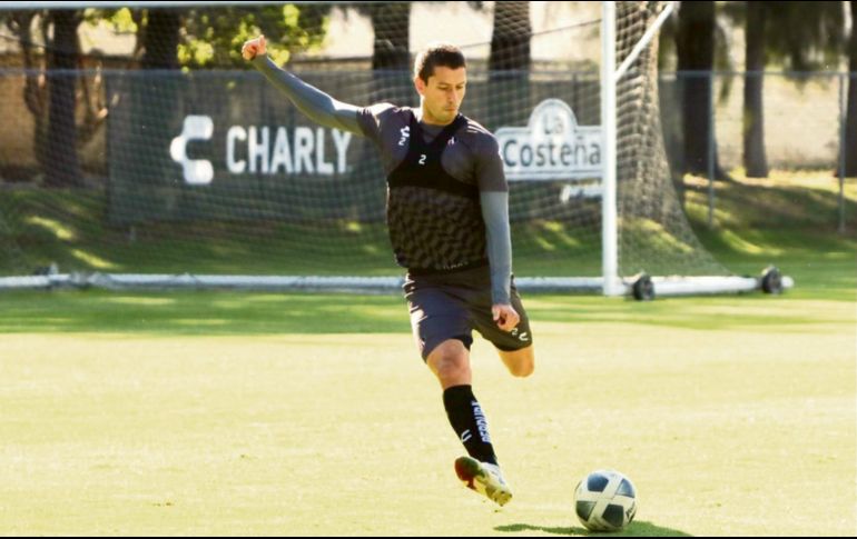 Martín nervo. El zaguero se lució con dos goles en el último partido de los Zorros en Liga MX. @atlasfc