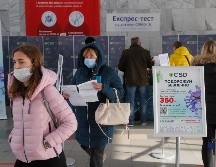Rechazo. Ya sea por malas experiencias o desconfianza,  diversas personas del sector del este de Europa no se quieren vacunar. EFE