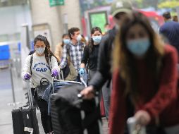 Los viajeros con pauta de vacunación completa pueden acceder al Reino Unido con el único requisito de someterse a un test de antígenos para detectar COVID-19 tras su llegada. NTX / ARCHIVO