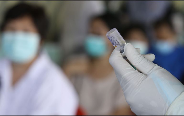 Será el 3 de noviembre cuando inicie la campaña de vacunación contra la influenza en los centros de salud de la SSJ. EFE / ARCHIVO