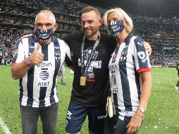 Los padres del fubolista viajaron desde Holanda para presenciar la final de la Concachampions. IMAGO7