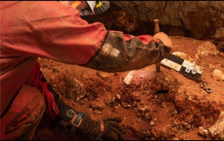 La importancia del hallazgo recae en el estado de conservación en que la canoa fue encontrada. ESPECIAL/INAH