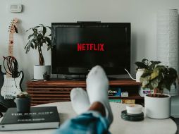 Con las plataformas de streaming, es cada vez más común que elijamos contenido al azar y nos terminemos llevando una grata sorpresa. UNSPLASH/ MOLLIE SIVARAM